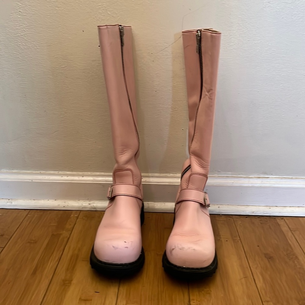 Vintage Bond girl Fluevog!